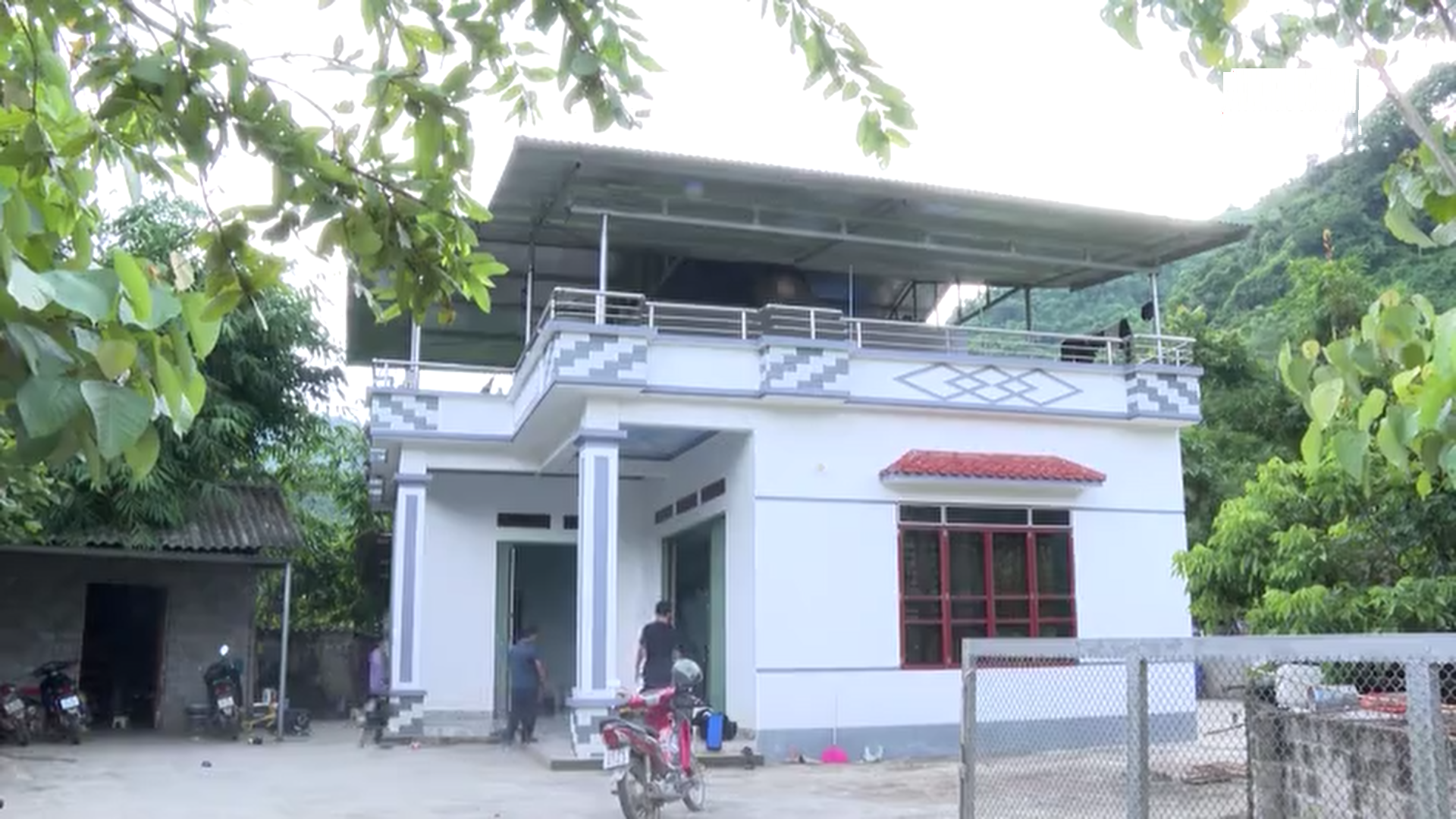 Anh nông dân nuôi con "cần cù", nhẹ nhàng thu hàng trăm triệu mỗi năm - Ảnh 2