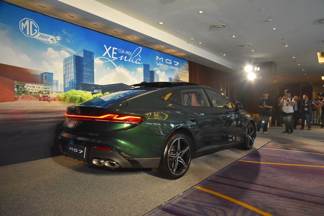 MG7 mới ra mắt đã giảm giá ở đại lý: Còn từ 688 triệu đồng, chung phân khúc Mazda6 nhưng rẻ ngang Mazda3 - Ảnh 4