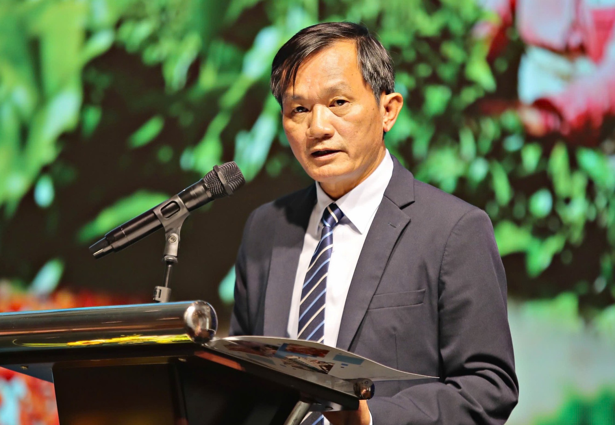 Nhiều nông sản Đà Lạt nổi tiếng bị "treo đầu dê bán thịt chó" - Ảnh 1