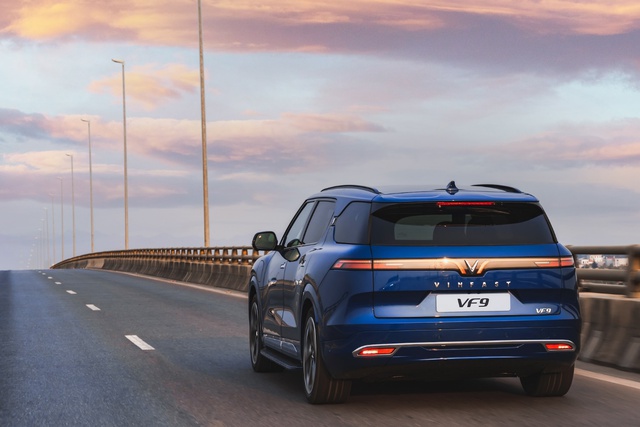 Người dùng được tặng thêm tới hơn 582 triệu đồng khi mua VF 9 - Ảnh 2