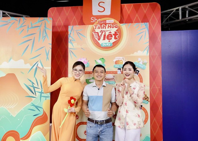 Doanh nghiệp thời trang tăng trưởng 30% mỗi tháng nhờ xuất khẩu trực tuyến - Ảnh 3