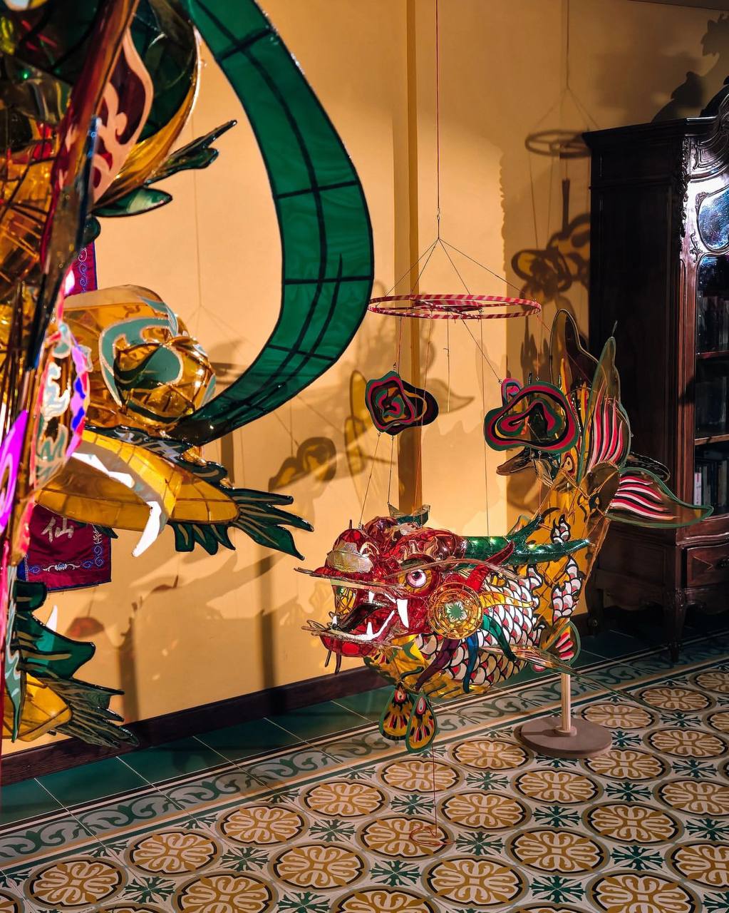 “Lồng đèn Labubu” đẹp đấy nhưng giới trẻ vẫn trung thành với lồng đèn ông sao truyền thống, lý do vì sao? - Ảnh 8