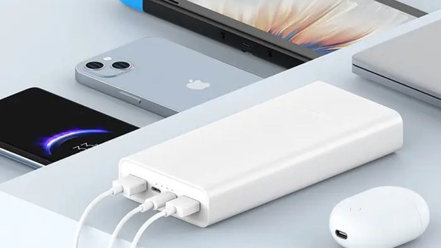 Mùa mưa bão căng thẳng, 3 việc phải làm ngay với điện thoại và các thiết bị điện tử trong nhà - Ảnh 2