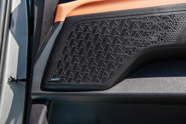 Kia Carnival 2024 ra mắt Việt Nam: 4 phiên bản giá từ 1,299 tỷ, chỉ còn máy dầu, cải tiến tiện nghi, nâng cao ADAS - Ảnh 25