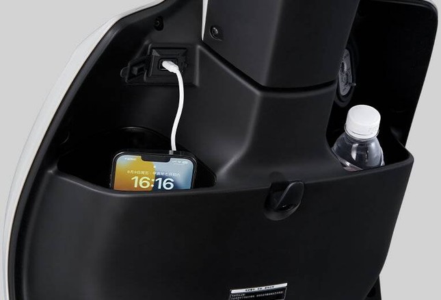 Xe ga huyền thoại Honda Spacy ’lột xác’ với thiết kế mới - Ảnh 7