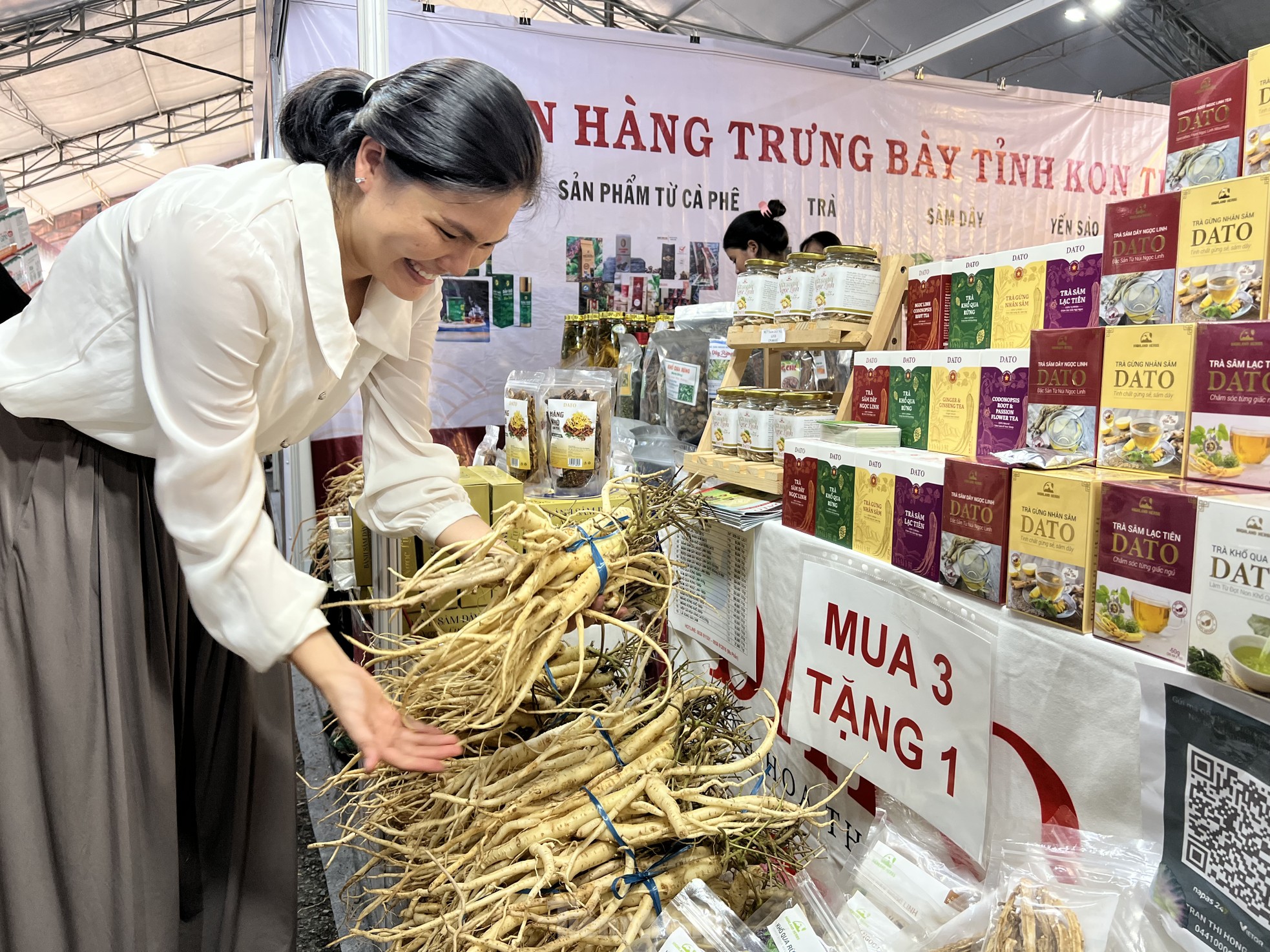 Bất ngờ na khổng lồ giá 200.000 đồng/quả - Ảnh 8