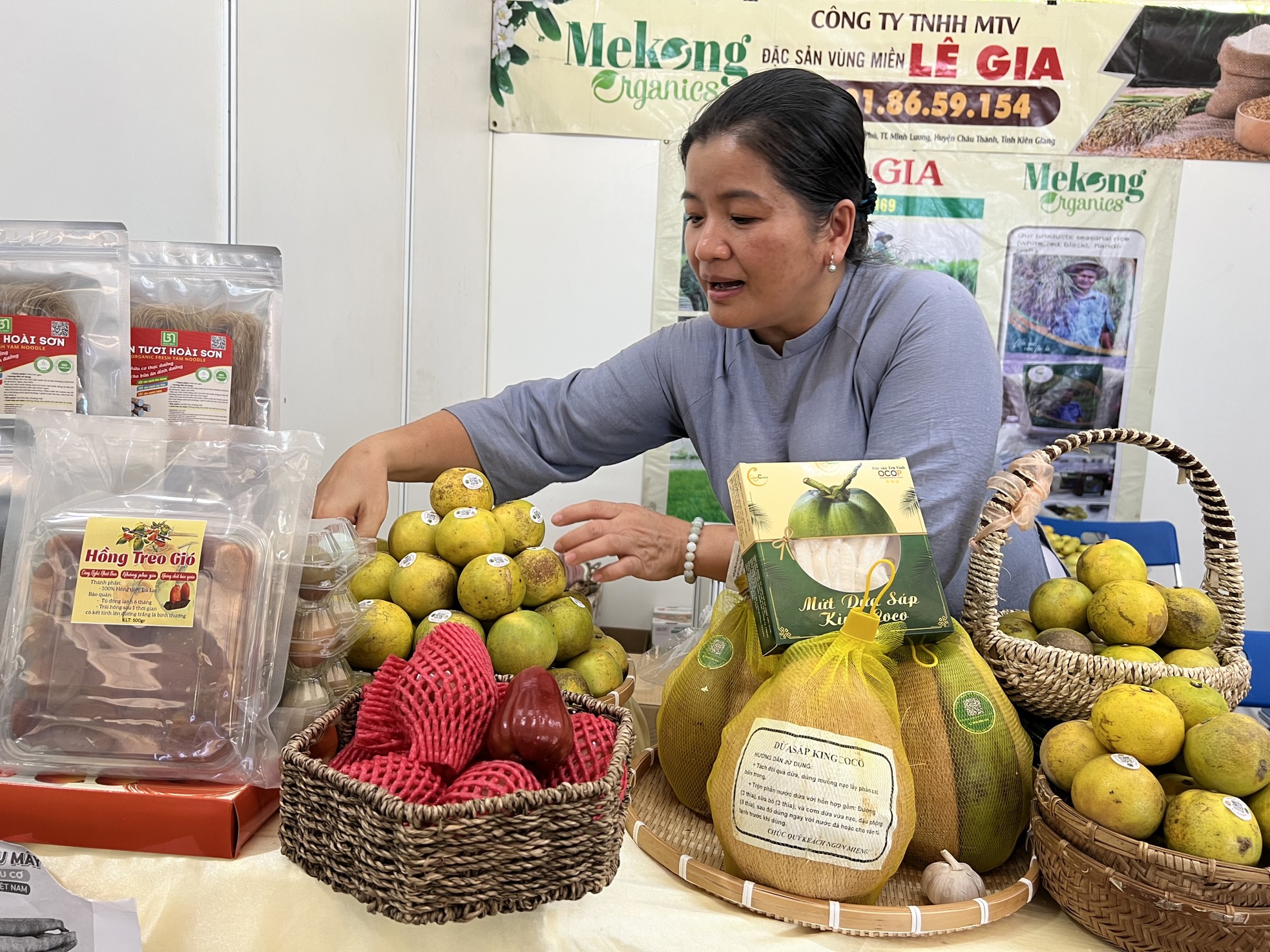 Bất ngờ na khổng lồ giá 200.000 đồng/quả - Ảnh 11