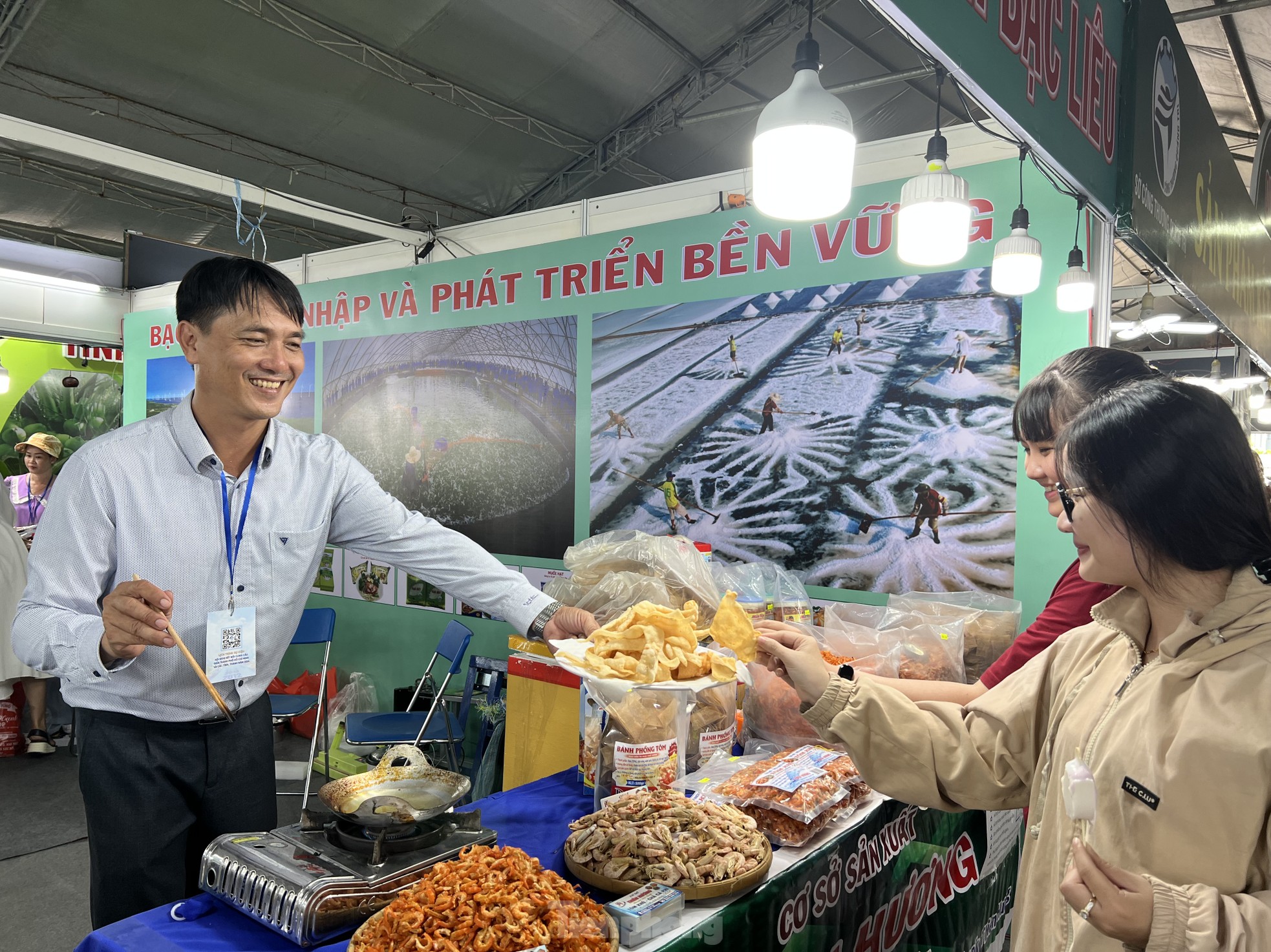 Bất ngờ na khổng lồ giá 200.000 đồng/quả - Ảnh 14