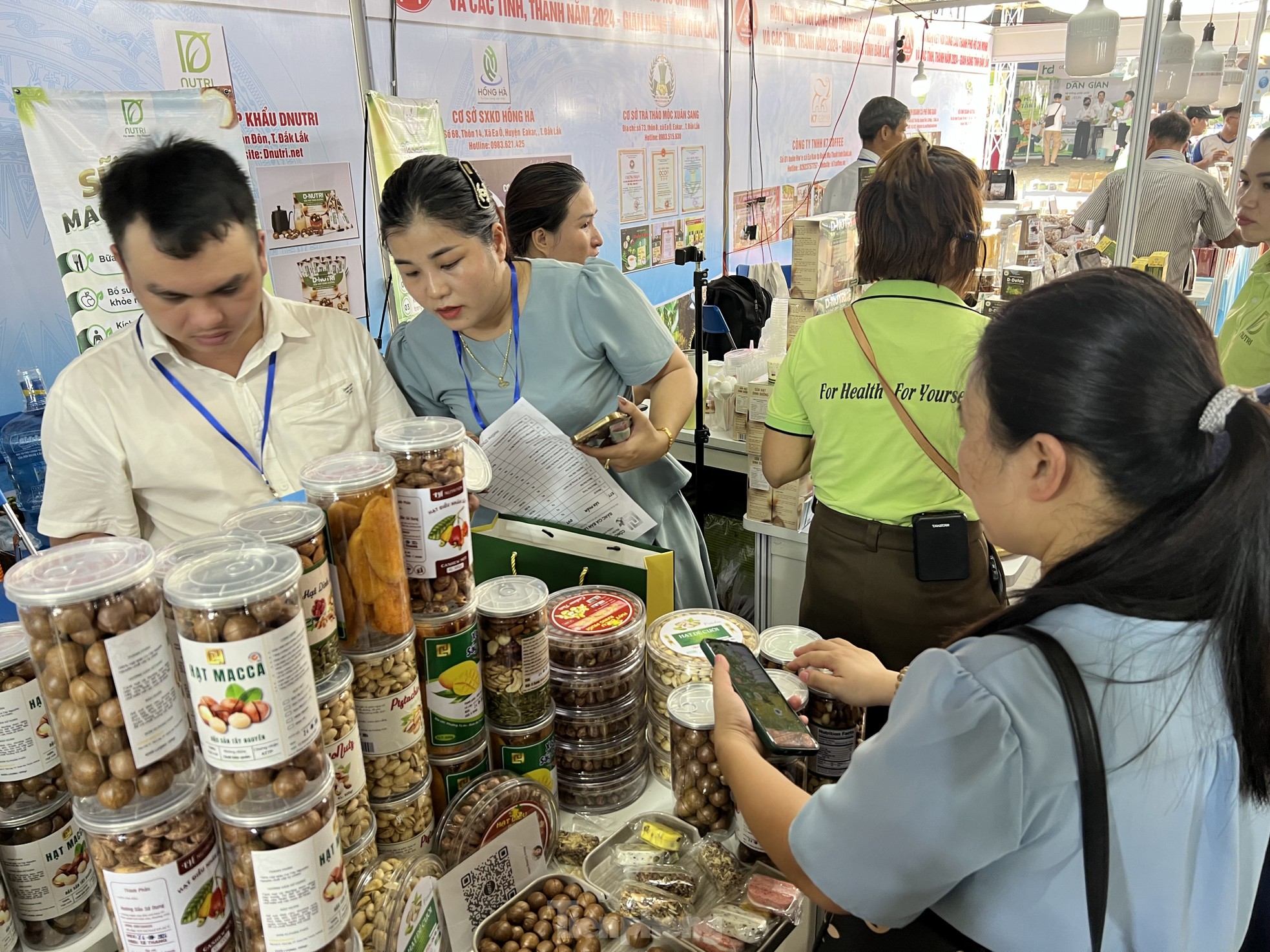 Bất ngờ na khổng lồ giá 200.000 đồng/quả - Ảnh 12