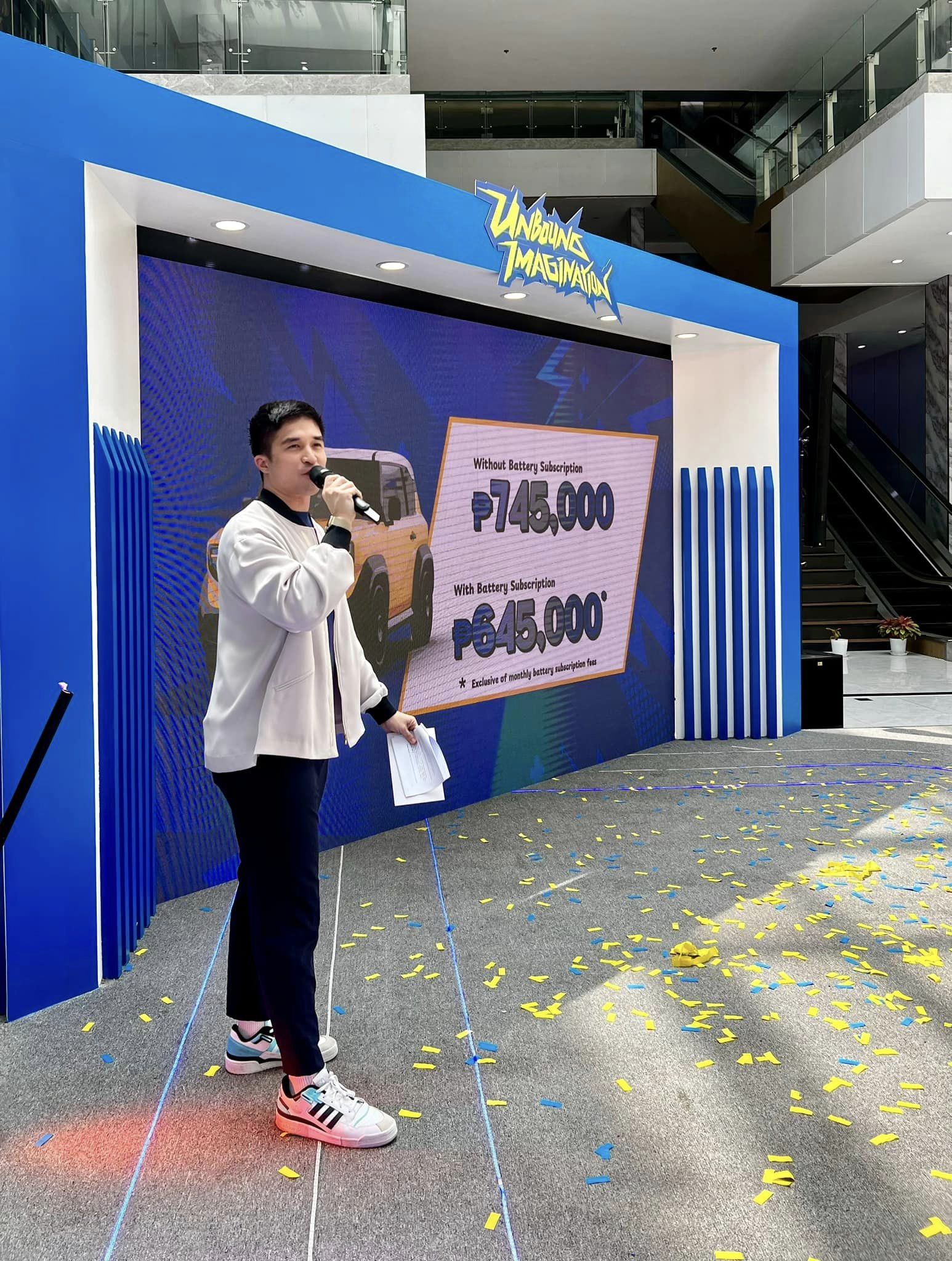 Xe điện mini của tỷ phú Phạm Nhật Vượng chính thức ra mắt tại Philippines, giá tương đương 266 triệu đồng - Ảnh 3