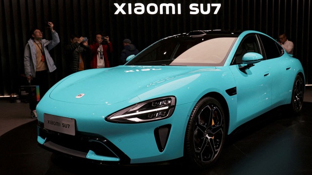 Đang bán điện thoại "ngon ăn", tự nhiên quay sang làm xe điện: Hãng này giờ cứ bán 1 xe là lỗ 200 triệu - Ảnh 1