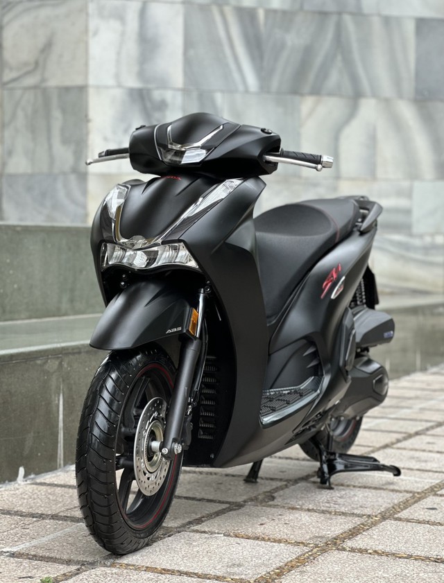 3 mẫu Honda SH đang giảm giá từ 7 - 8 triệu đồng mỗi chiếc - Ảnh 4