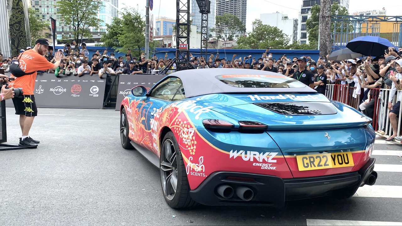 Soi giá siêu xe Rolls-Royce, Koenigsegg, Ferrari...tại Gumball 3000 - Ảnh 4