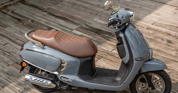 Tân binh của Suzuki: Đẹp ngang Vespa mà giá chỉ bằng một nửa, 'ăn' ít xăng hơn xe ga tiết kiệm nhất VN