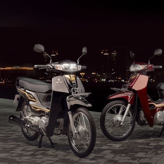Honda Dream bản mới vừa về đại lý Việt: Chạy 50km/lít xăng, ánh vàng sang trọng, công nghệ hoài cổ - Ảnh 2