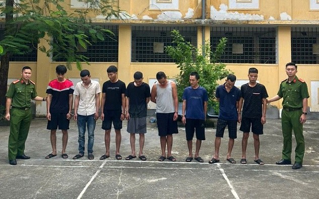 Triệt phá ổ nhóm trộm cắp, tiêu thụ xe gian cực lớn ở Hà Nội - Ảnh 2