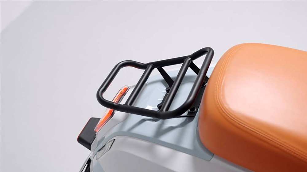 Xe ga mới phong cách châu Âu, trang bị ngang Honda Vision mà giá quy đổi rẻ hơn cả Wave Alpha - Ảnh 3