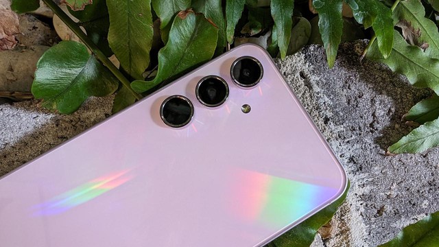 'Bom tấn tầm trung' từng bán chạy top 10 toàn cầu, vượt mặt Galaxy S24: Giá giảm chỉ còn hơn 8 triệu - Ảnh 4