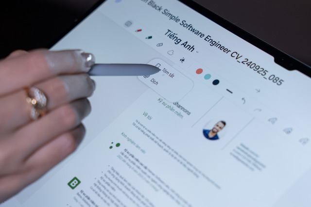 Đây là chiếc máy tính bảng AI tiên phong có thể giúp bạn làm việc nhanh chóng, hiệu quả - Ảnh 2