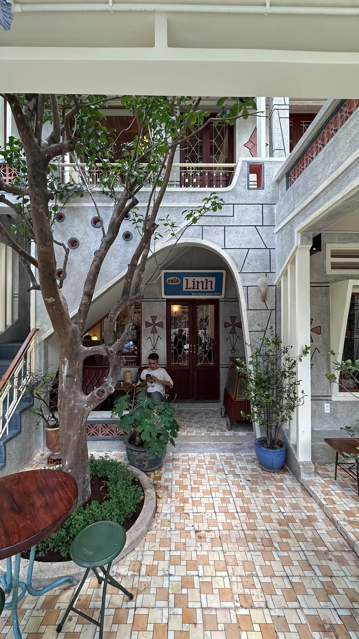 Chuỗi cà phê nổi tiếng nhưng nhiều tranh cãi tại TPHCM tiếp tục mở thêm chi nhánh mới, chất lượng có đáng kỳ vọng? - Ảnh 7