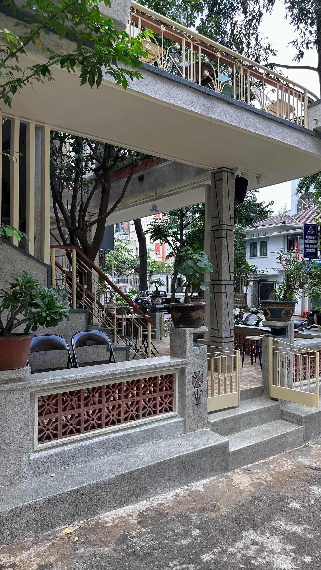 Chuỗi cà phê nổi tiếng nhưng nhiều tranh cãi tại TPHCM tiếp tục mở thêm chi nhánh mới, chất lượng có đáng kỳ vọng? - Ảnh 5