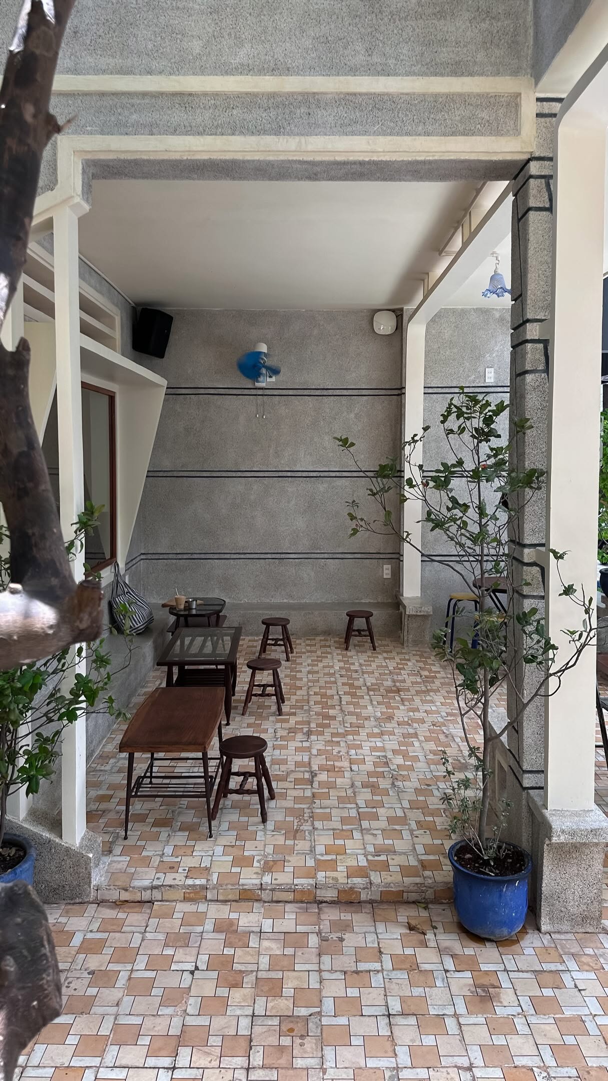 Chuỗi cà phê nổi tiếng nhưng nhiều tranh cãi tại TPHCM tiếp tục mở thêm chi nhánh mới, chất lượng có đáng kỳ vọng? - Ảnh 13