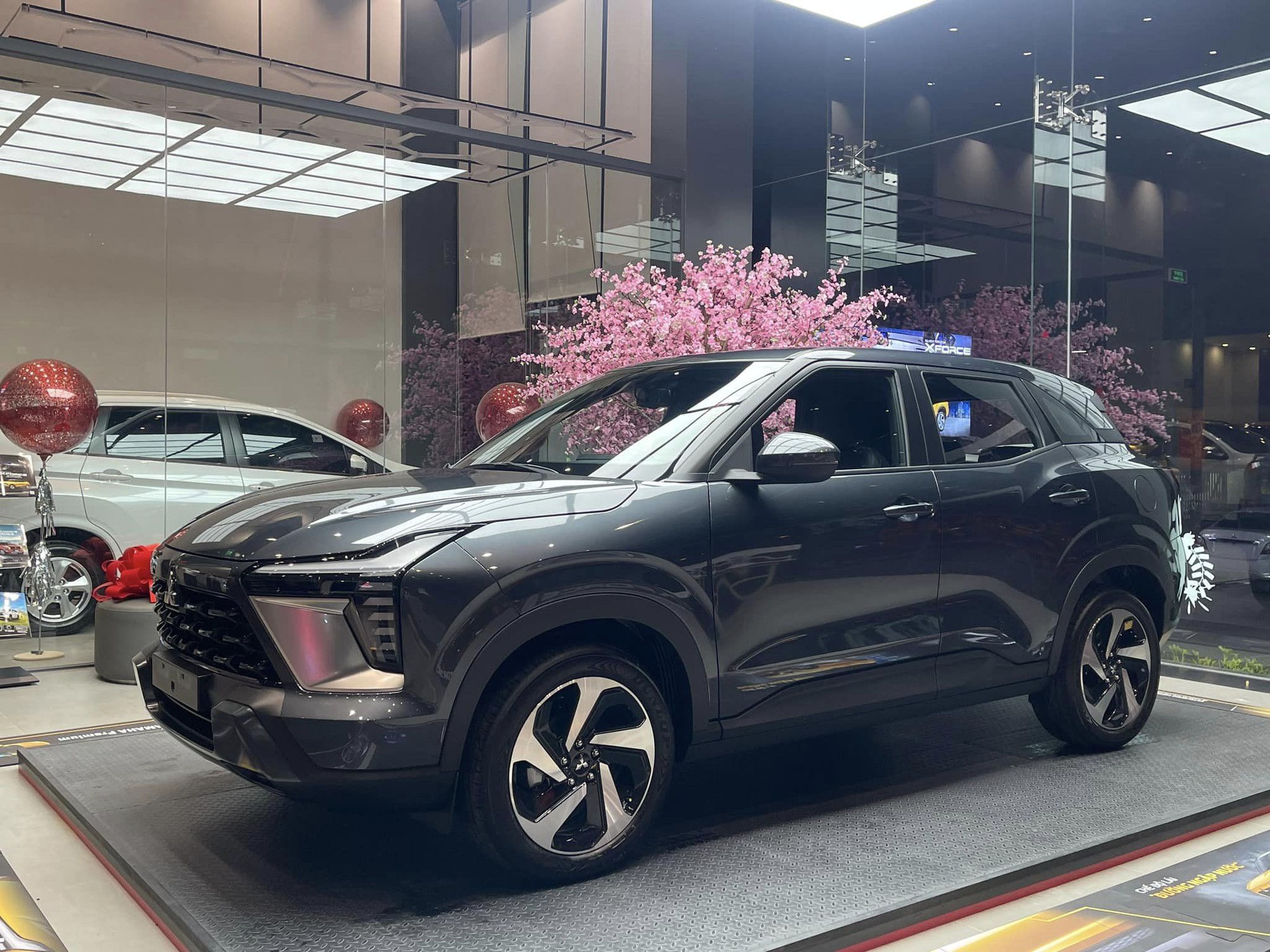 10 xe bán chạy nhất quý III/2024: City tái xuất, Innova Cross biến mất, Xforce, Vios 'xuất thần' leo 'rank' - Ảnh 2