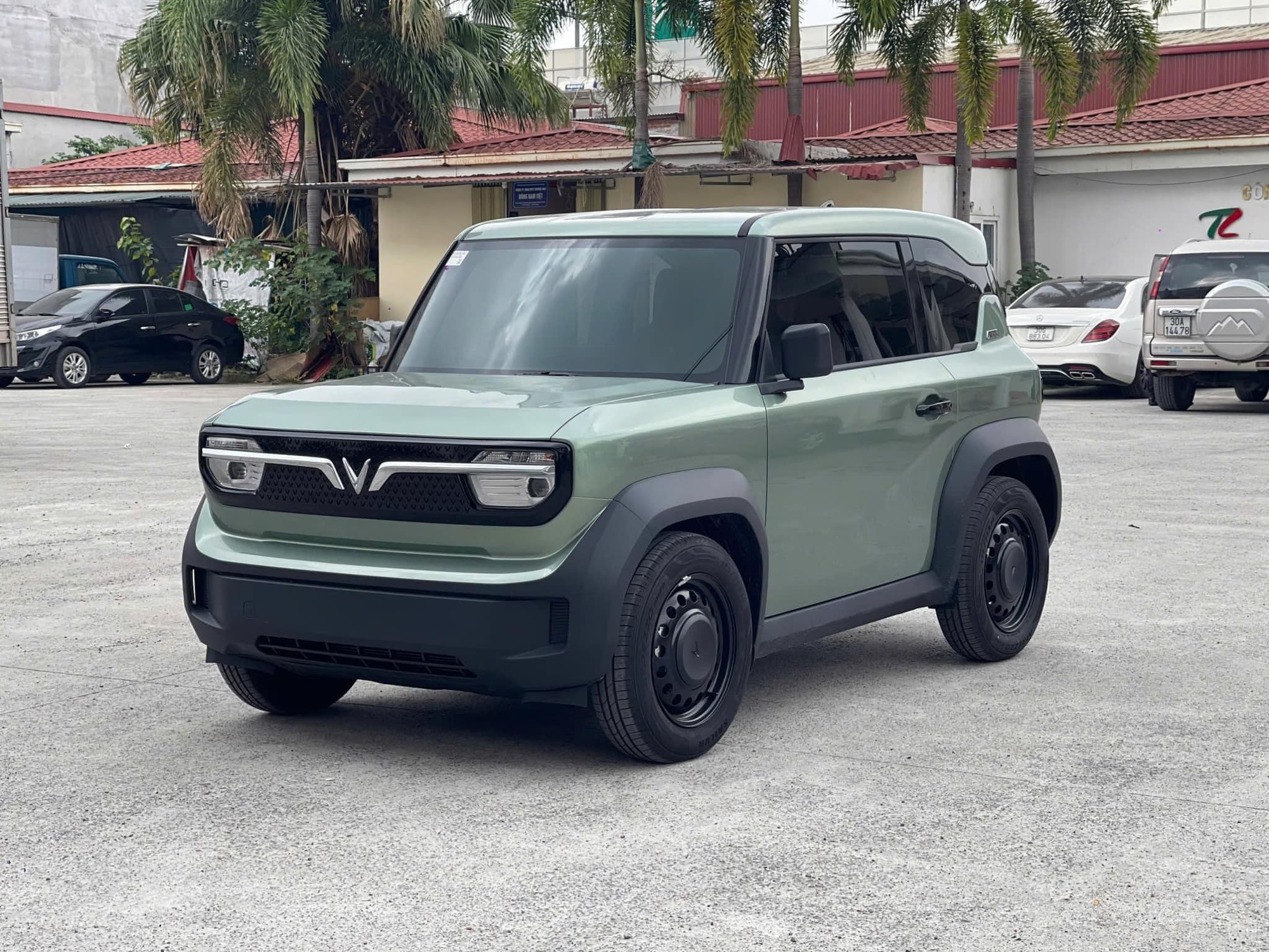 VinFast VF 3 chạy 200 km rao bán với giá khó tin, cư dân mạng: 'Thà cố đợi sang năm có xe mới' - Ảnh 5