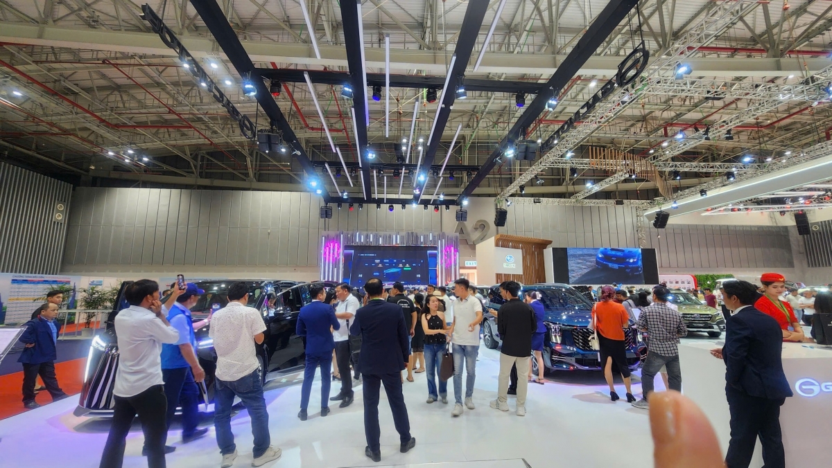 Xe Trung Quốc tại Triển lãm Ô Tô Việt Nam 2024 đẹp, nhưng người Việt chưa mặn mà - Ảnh 7