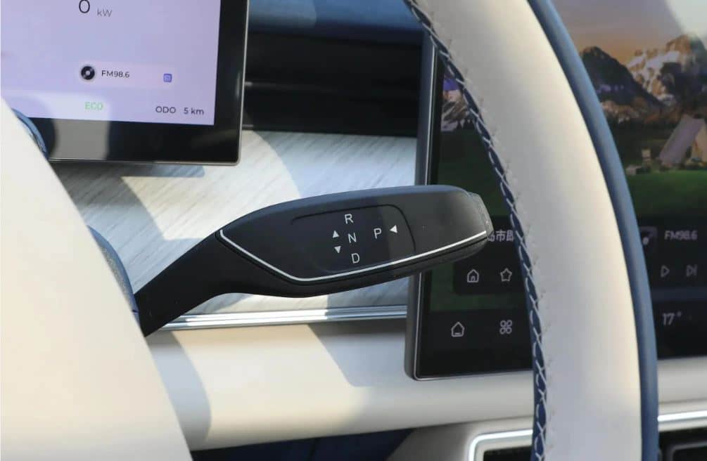 Hãng xe xây nhà máy 20.000 tỷ tại Việt Nam ra mắt mẫu SUV tiết kiệm xăng: ngang cỡ Hyundai Santa Fe, giá chưa đến 500 triệu đồng - Ảnh 6