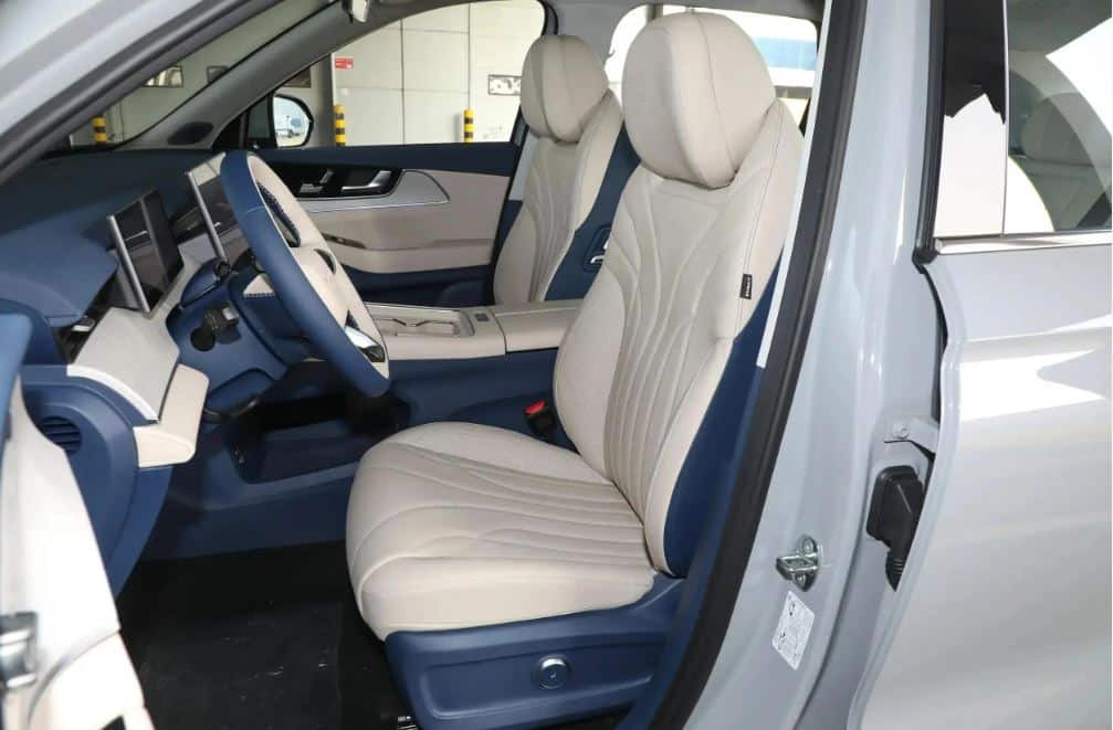 Hãng xe xây nhà máy 20.000 tỷ tại Việt Nam ra mắt mẫu SUV tiết kiệm xăng: ngang cỡ Hyundai Santa Fe, giá chưa đến 500 triệu đồng - Ảnh 7