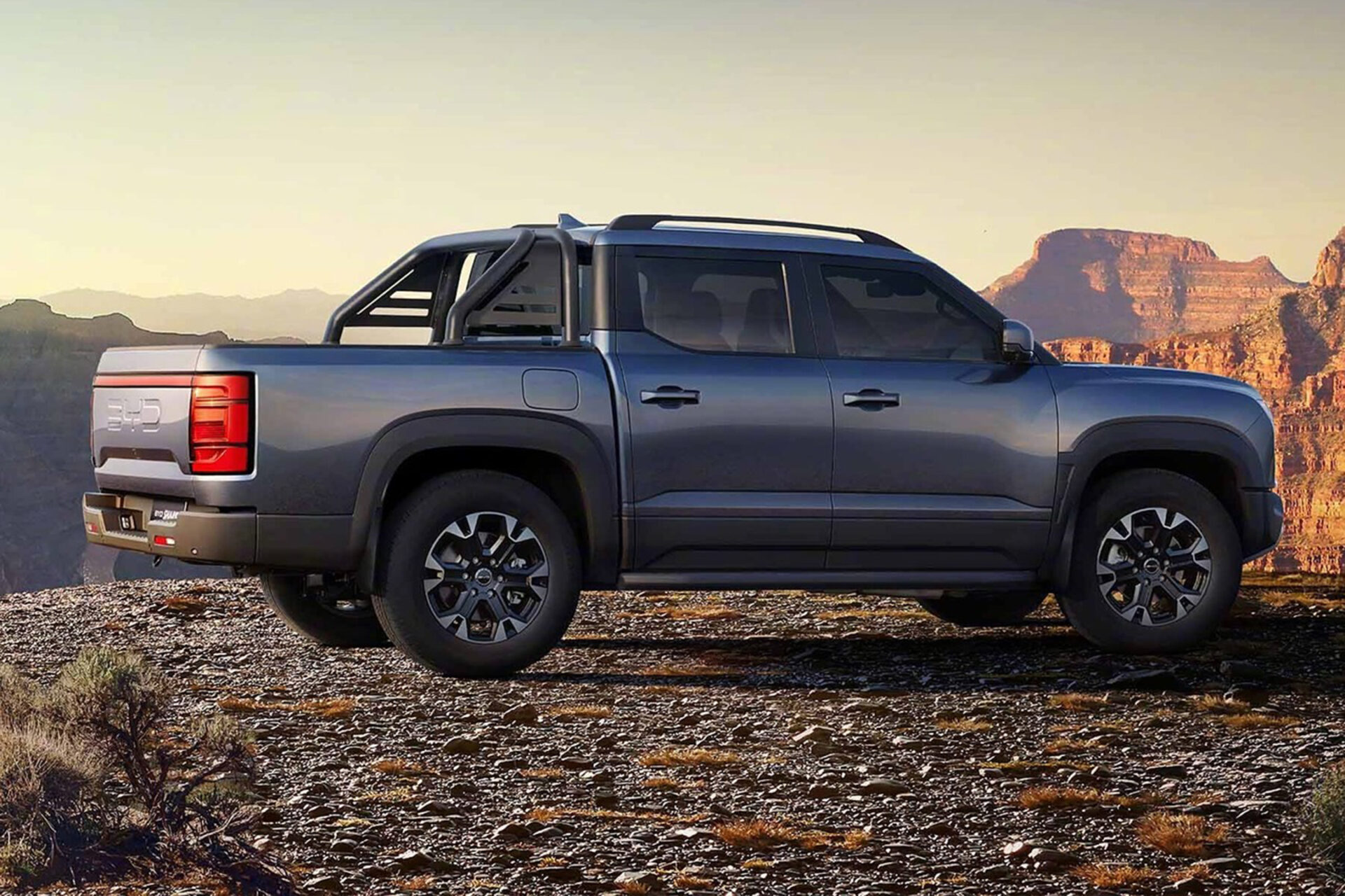 Hãng xe vừa vào VN ra mắt bán tải mới: Lớn hơn Toyota Hilux, 'ăn' 2L/100km, giá bán rẻ nhất phân khúc - Ảnh 3