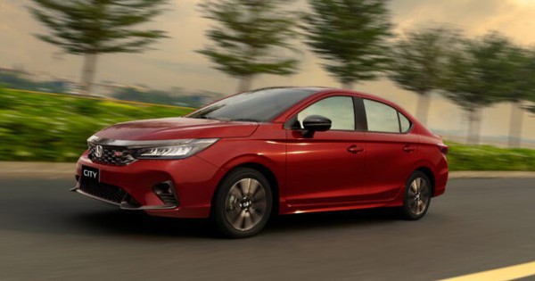 4 mẫu sedan giá rẻ đang ưu đãi mạnh: Toyota Vios giảm 50 triệu, một mẫu ăn khách giảm gấp đôi