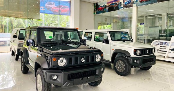 Đại lý giảm giá Suzuki Jimny xuống còn hơn 700 triệu đồng, ngang ngửa Xforce bản ‘full’