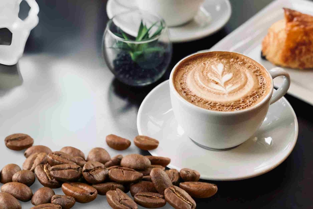 Là nhà xuất khẩu Top 2 thế giới nhưng Việt Nam vẫn chi đậm tiền để mua mặt hàng này - Ảnh 2