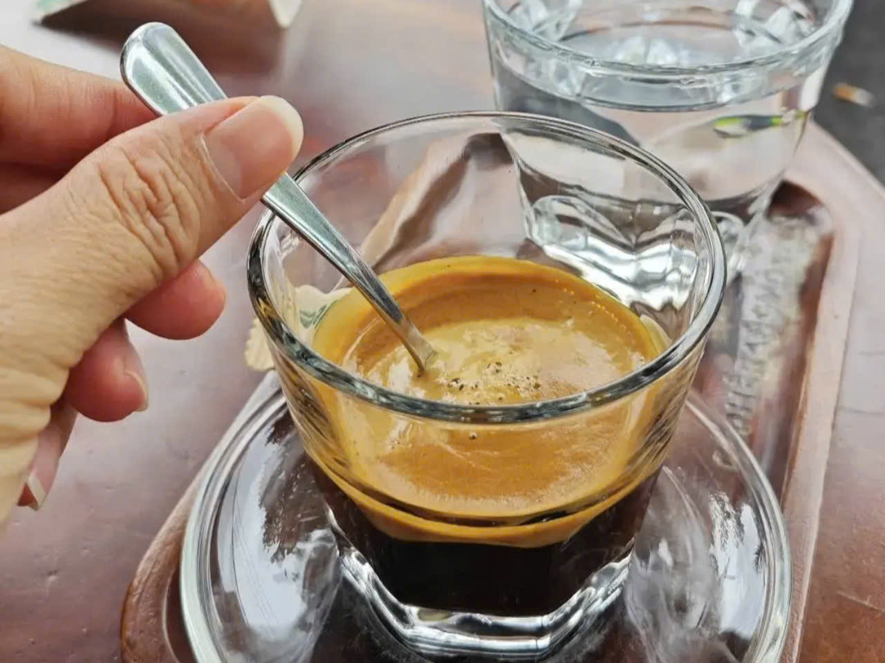 Cà phê Việt Nam sắp thành loại đồ uống xa xỉ? - Ảnh 1