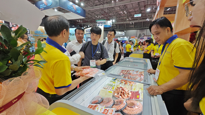 Xuất khẩu thủy sản lo vỡ kế hoạch - Ảnh 1