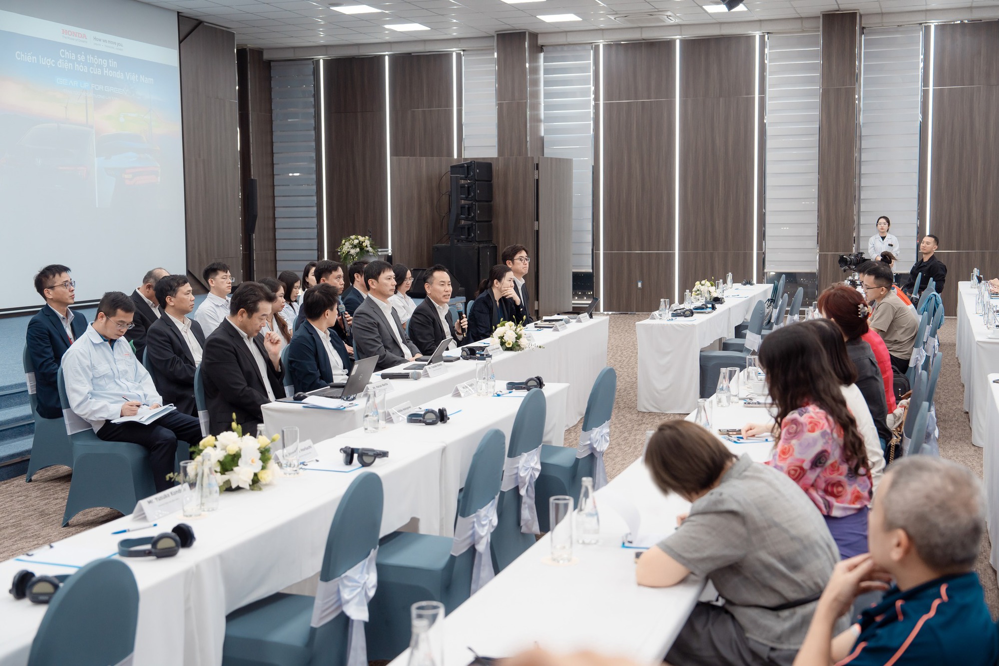 Ra mắt liền 2 mẫu xe máy điện, kế hoạch 'điện hoá' của Honda tại Việt Nam ra sao? - Ảnh 3