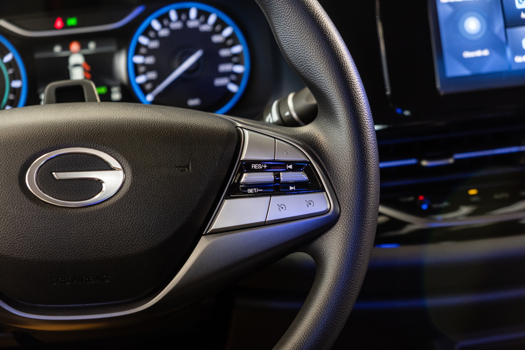 AION ra mắt Việt Nam, tung 2 xe mới: ES giá 788 triệu đồng, Y Plus giá 888 triệu đồng - Ảnh 14