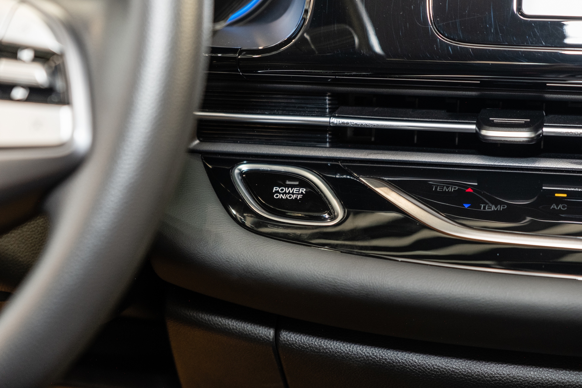 AION ra mắt Việt Nam, tung 2 xe mới: ES giá 788 triệu đồng, Y Plus giá 888 triệu đồng - Ảnh 17