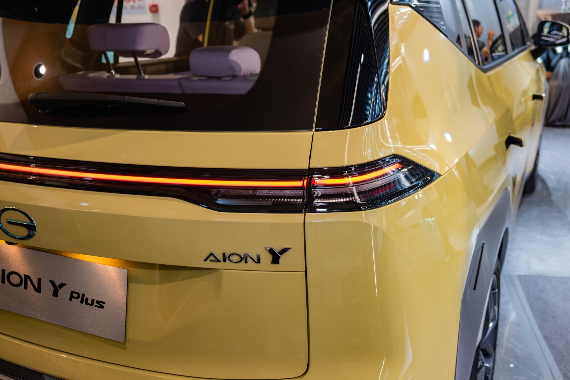 AION ra mắt Việt Nam, tung 2 xe mới: ES giá 788 triệu đồng, Y Plus giá 888 triệu đồng - Ảnh 24