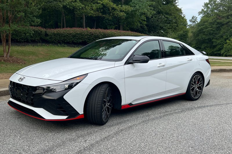 Hyundai Elantra N bị hỏng, phải thay động cơ sau 46.000km, đại lý không nhận bảo hành, báo lỗi do chủ xe ‘ép tua’ quá nhiều - Ảnh 1