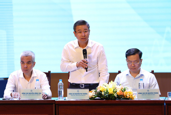 Sắp có xe điện đón khách từ khu dân cư đến ga đường sắt đô thị ở Hà Nội - Ảnh 2