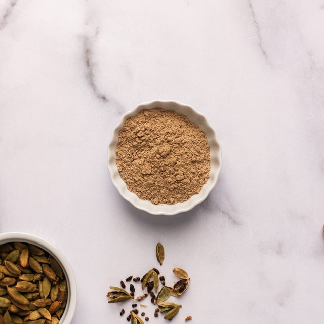 Loại cây gia vị đắt thứ 3 thế giới: Thu hoạch cần công phu, Việt Nam trồng rất nhiều - Ảnh 5