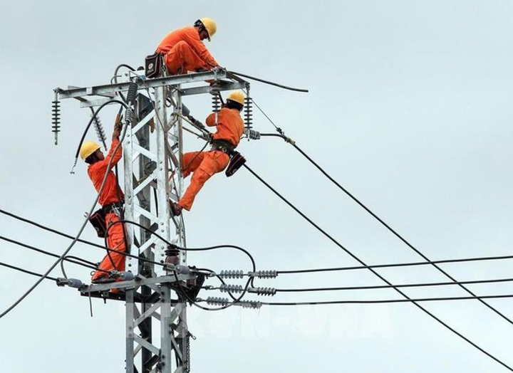 Giá điện tăng 4,8% lên hơn 2.100 đồng/kWh từ 11/10: EVN lý giải gì? - Ảnh 2