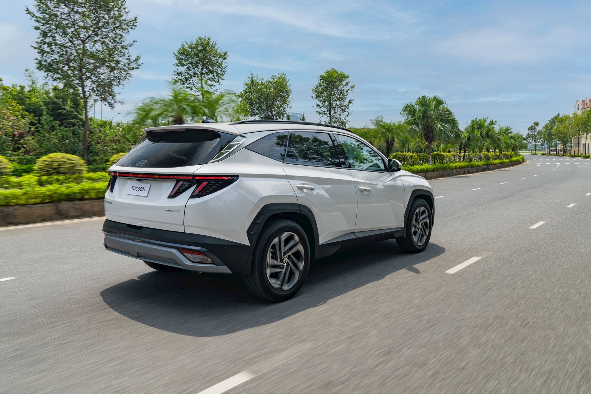 Sau Santa Fe, đến lượt 'đàn em' Tucson có bản nâng cấp tại Việt Nam - Thêm công nghệ, giá từ 769 triệu đấu Mazda CX-5, Honda CR-V - Ảnh 4