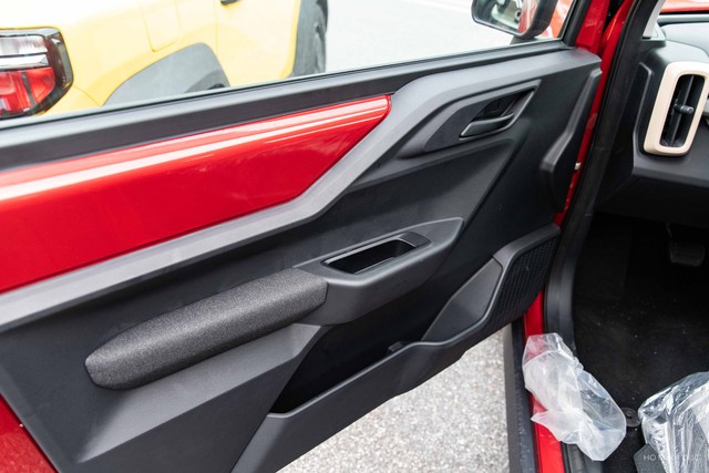 2.000 người thích cánh cửa chiếc VinFast VF 3 này: Có thể thương mại hóa, giá "ổn áp dễ tiếp cận" - Ảnh 4