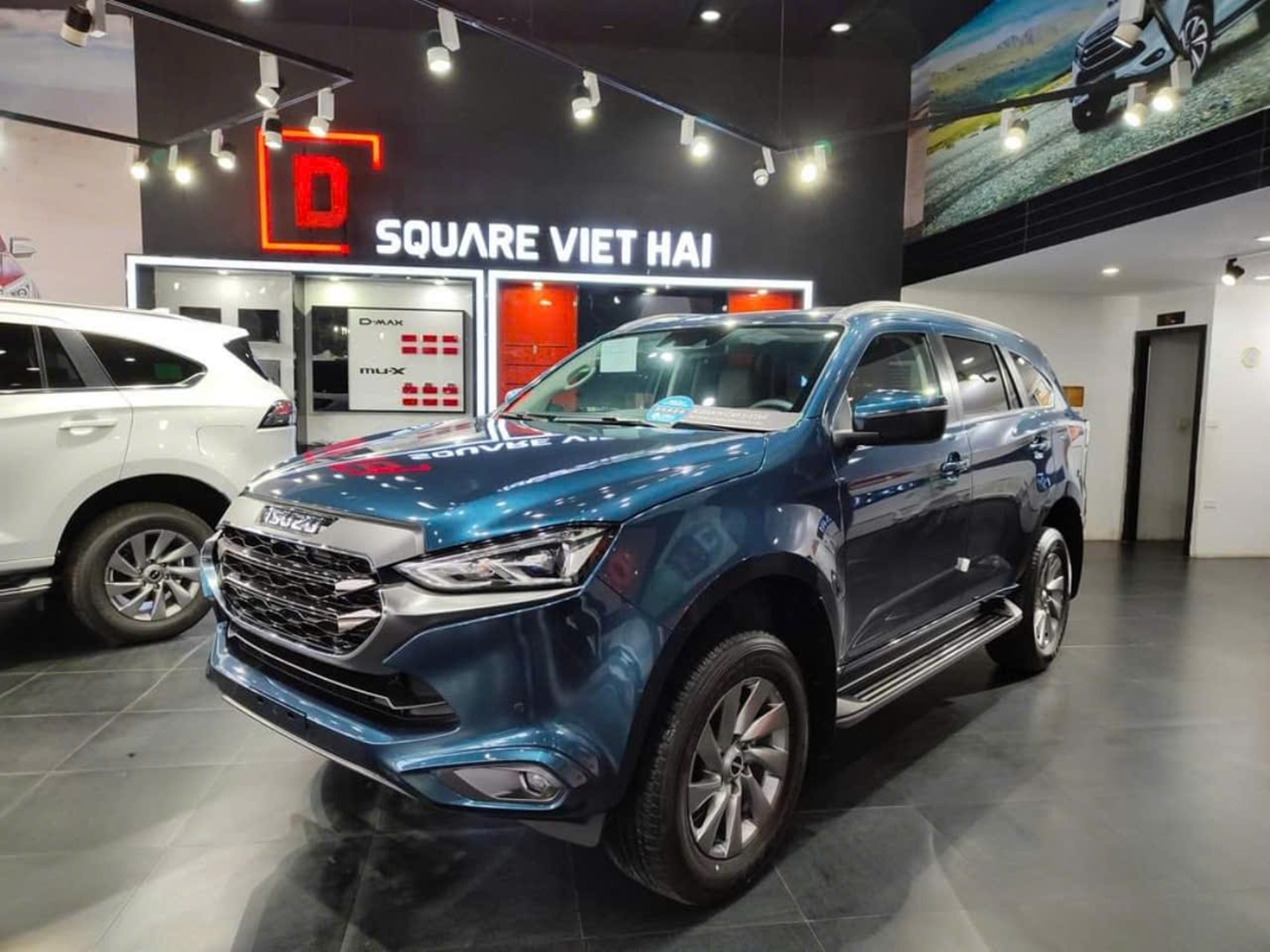 Hàng loạt xe giảm giá cả trăm triệu: Đều là xe nhập khẩu, nhiều mẫu doanh số không cao, có mẫu giảm tới nửa tỉ - Ảnh 4