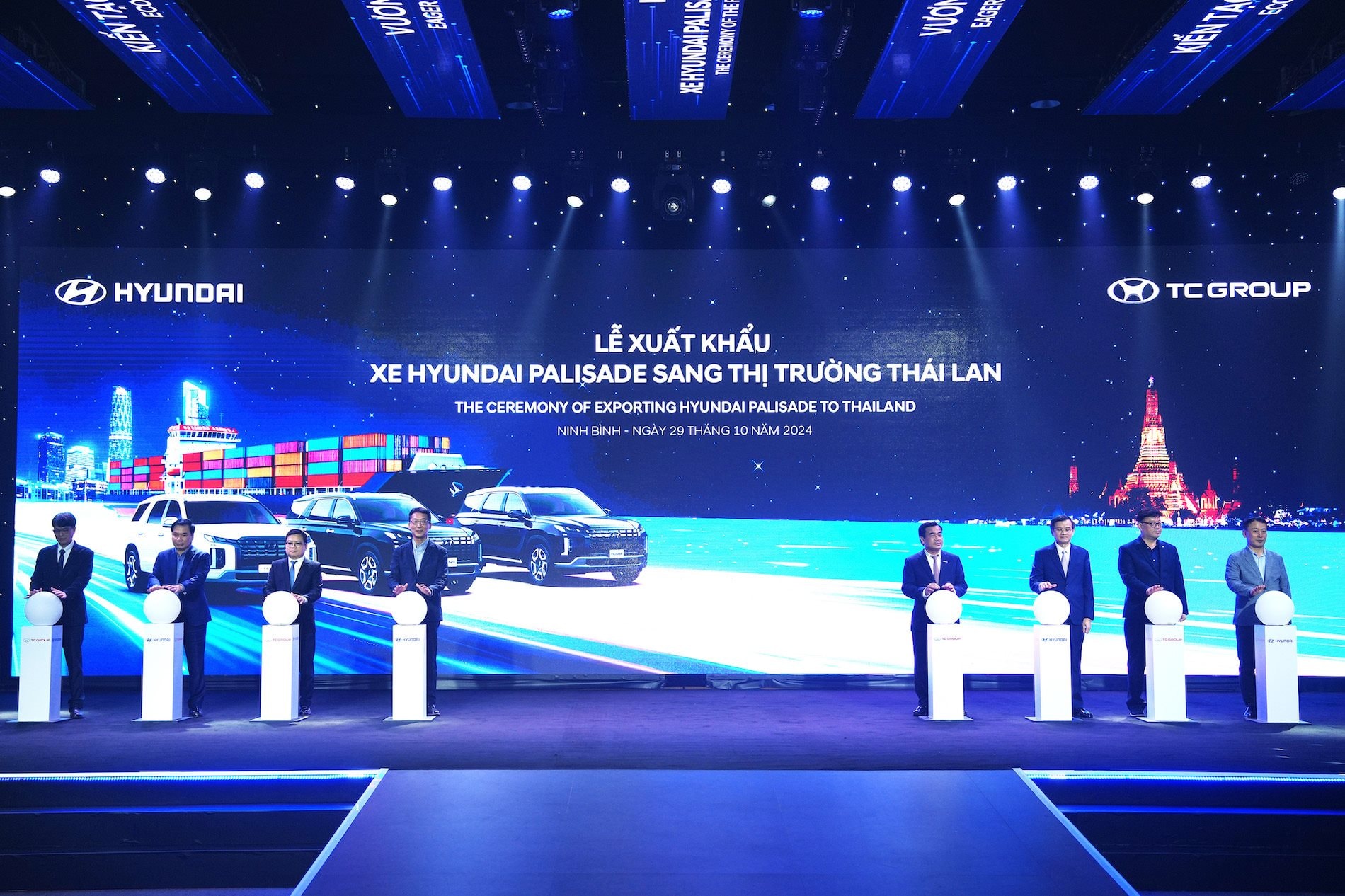 Lần đầu tiên có một doanh nghiệp Việt ‘ngược dòng’ xuất khẩu ô tô sang Thái Lan, dự kiến sớm ‘đánh chiếm’ cả Myanmar, Philippines, Indonesia - Ảnh 2