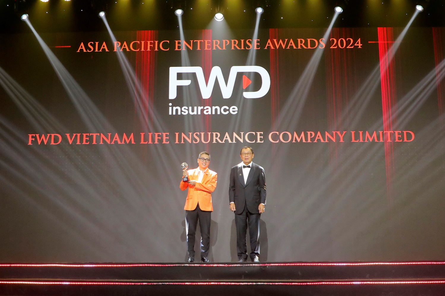 Câu chuyện đằng sau chiến thắng của FWD Việt Nam tại giải thưởng APEA 2024 - Ảnh 2